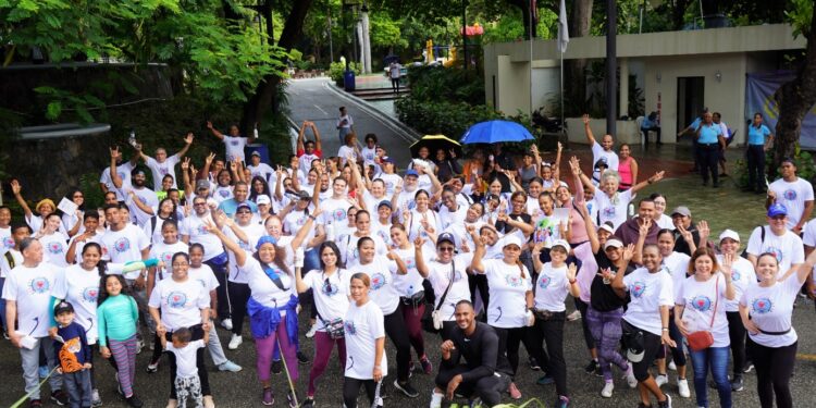 Salud Pública cierra semana del Bienestar con Zumbatón, bajo apoyo de OPS