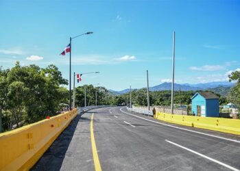 MOPC reabre paso por “Curva de la Muerte" de Villa Altagracia