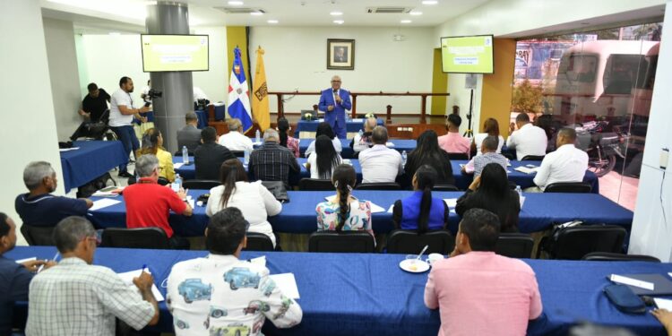 JCE e IESPEC inauguran diplomado en Administración Electoral dirigido a periodistas