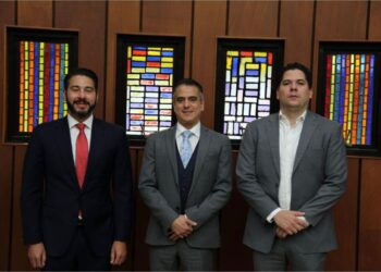 Superintendente de Pensiones participa en sesión de trabajo y actividad cultural en la CISS