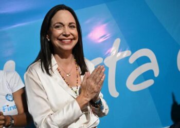 Liberal Machado arrasa en primaria opositora en Venezuela