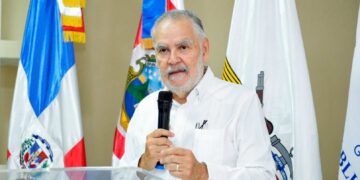 Instructores de Costa Rica capacitan a integrantes del Senpa en combate de fuegos forestales