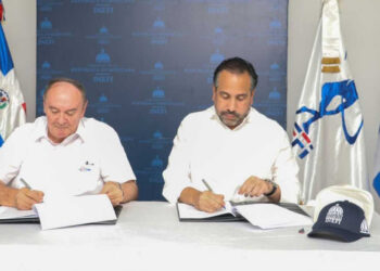 INEFI y Colegio Dominicano De La Salle firman acuerdo en procura del desarrollo del deporte escolar