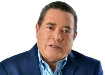 René Fortunato premiado en Turquía y distinguido en Roma