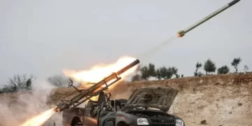 4 misiles impactan alrededores base de Irak  con tropas de EE.UU