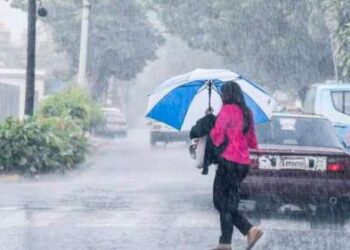 Fuertes aguaceros esta tarde por los efectos de la vaguada sobre el país