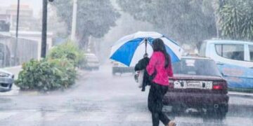 Fuertes aguaceros esta tarde por los efectos de la vaguada sobre el país