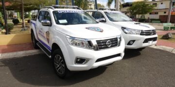 Policía Nacional realiza operativo de depuración de vehículos en la ciudad de La Vega