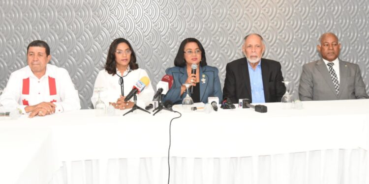 Liderazgo del sector cooperativo dominicano expresa su respaldo a la candidatura de Julito Fulcar a Senador por Peravia