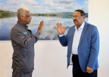 Director del SRSM juramenta nuevo director de CECANOT