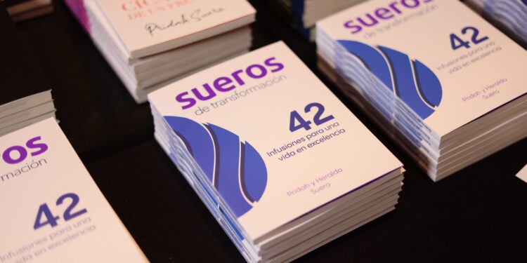 Conferencistas Pridah y Heraldo Suero realizan puesta en circulación del libro “42 infusiones”