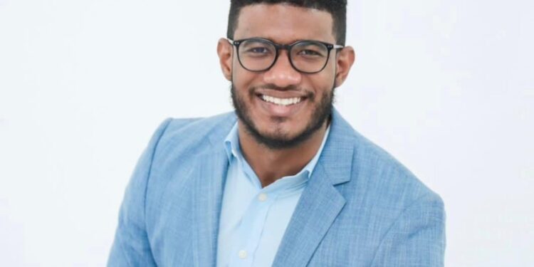 Juanjo Frías joven más votado como regidor en Los Alcarrizos