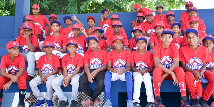 Desarrollo Provincial invierte más de RD$160 millones en infraestructuras deportivas en el Nordeste del país