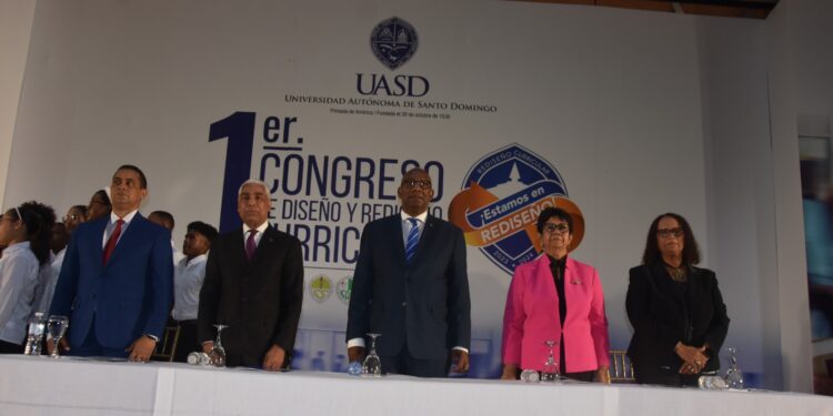 UASD inaugura Primer Congreso de Diseño y Rediseño Curricular