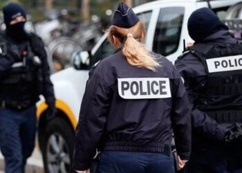 Al menos un muerto y dos heridos graves tras un apuñalamiento en una escuela en Francia