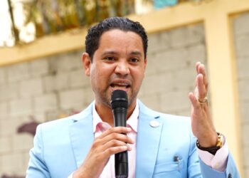 Rafael Figaris es proclamado candidato a regidor por la Circunscripción 2 del D.N