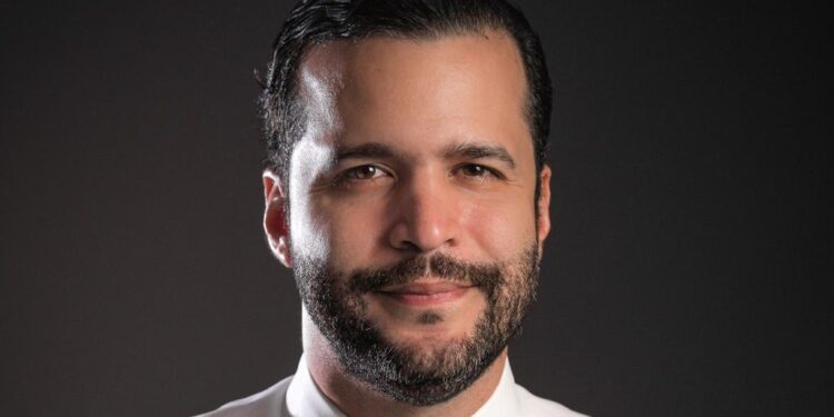 Rafael Paz elegido unánimemente como secretario general de la Fuerza del Pueblo en el Distrito Nacional