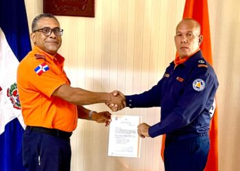 Defensa Civil nombra nuevo encargado de planes y proyectos en provincia SD