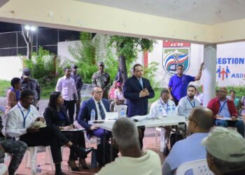 Edeeste realiza levantamiento y promete resolver necesidades energéticas en Buena Vista II SDN