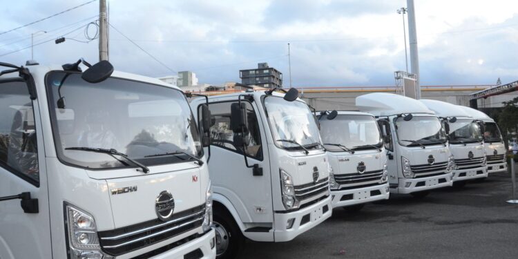 Bonsai Motors inaugura local y presenta nuevos camiones eléctricos de la reconocida marca Weichai