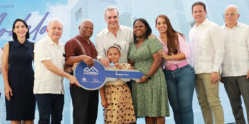 Presidente Abinader entrega 264 apartamentos en Ciudad Juan Bosh
