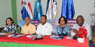 Maestros reciben capacitación en comunicación afectiva para mejorar el proceso enseñanza