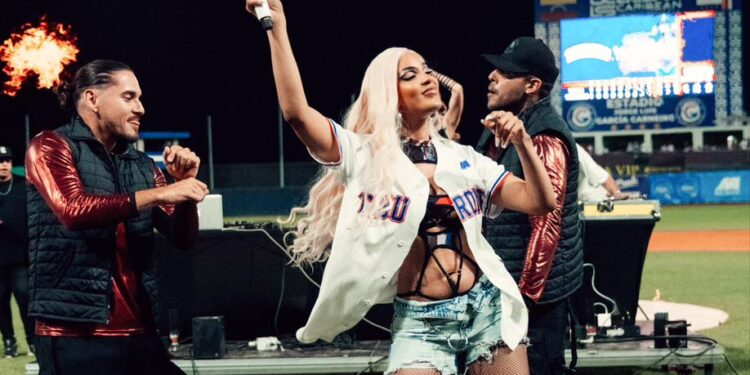 Sarodj concluye gira en Venezuela y se presenta ante más de 7,000 personas