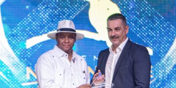 Director de Lopesan Bávaro recibe Premio Nacional de Turismo