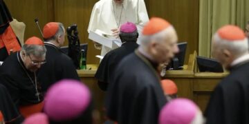 Participantes en el Sínodo piden que la Iglesia escuche a los que se sienten excluidos