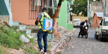 Luis Alberto incrementa operativos de fumigación ante descontrolado brote del Dengue