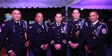 PN reconoce cientos de sus miembros con la “Orden del Mérito Policial”