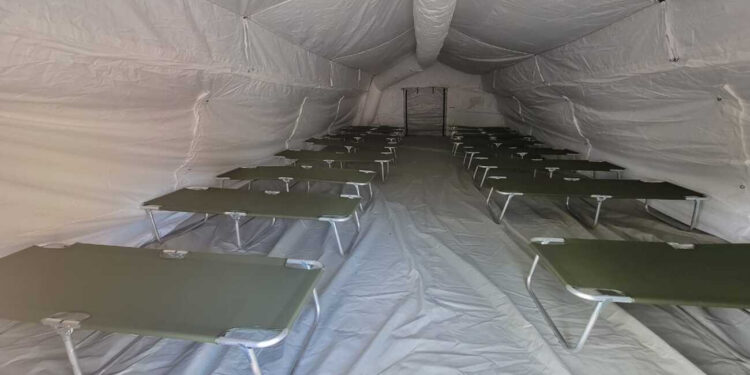 Embajada EE.UU. dona carpas de mando al COE