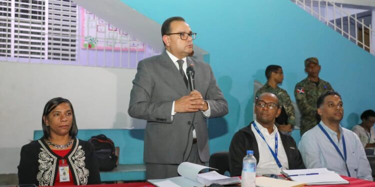 Edeeste ejecuta importantes trabajos contra interrupciones energéticas en SDN