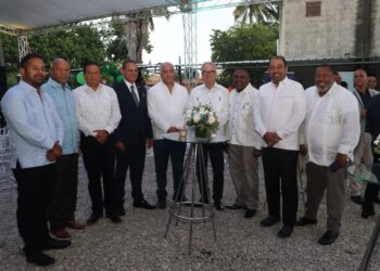 Comerciantes alertan sobre aumentos de precios del arroz y piden al Gobierno actual