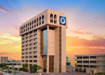 Voluntarios del Banco Popular realizan reforestación en La Sierra