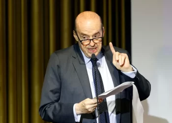 Canciller colombiano insta al embajador de Israel a que se vaya del país