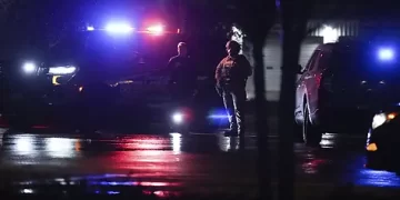 Un niño muerto y cuatro heridos tras un tiroteo en un mercado en Texas