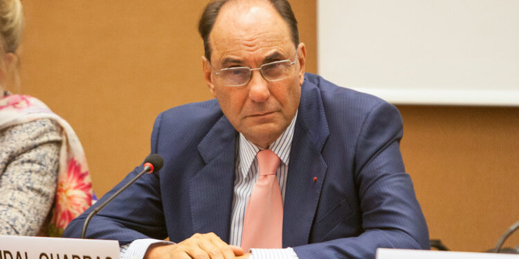 Le disparan en el rostro al político español Alejo Vidal-Quadras