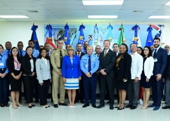 RD y organismos internacionales buscan enfrentar amenazas internas en Aviación Civil