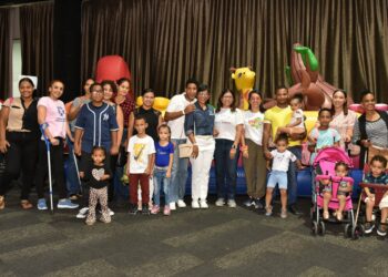 Inician este sábado con masiva asistencia “Expo Mami y Yo”