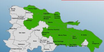 COE aumenta a 16 las provincias en alerta verde por vaguada