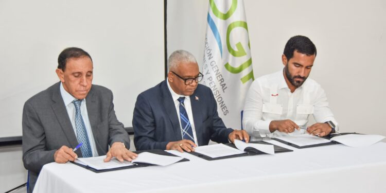 Cruz Jiminián expresa que dirección de pensiones ejecuta una labor altruista con los más necesitados