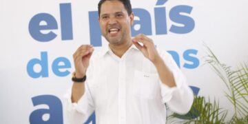 Regional 15 resalta logros del presidente Abinader en sistema educativo