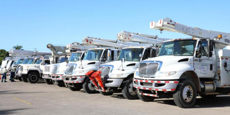 Edeeste rehabilita el servicio al 99.6 % de los clientes afectados por las lluvias recientes