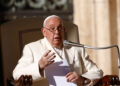 El papa Francisco recibió a familiares de rehenes israelíes y presos palestinos