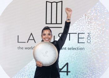 Chef Tita recibe galardón por la prestigiosa guía La Liste de París 2024