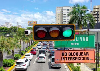 Director del INTRANT reitera transparencia y apego a la ley en proceso de licitación de semáforos inteligentes