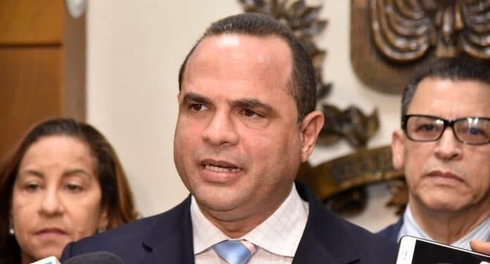 FP solicita a JCE amonestar presidente DNCD por declaraciones políticas