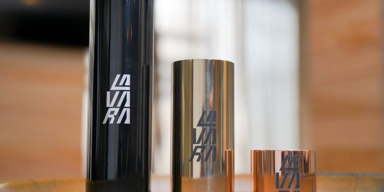 Premios La Vara anuncia lista de finalistas de 3era edición