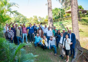 Plan Sierra inicia Programa de Producción Orgánica de Limas y Limones